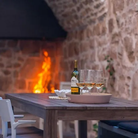 Stylish Center * Vis