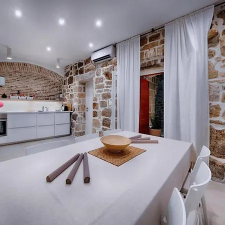 Casa vacanze Stylish Center Vis